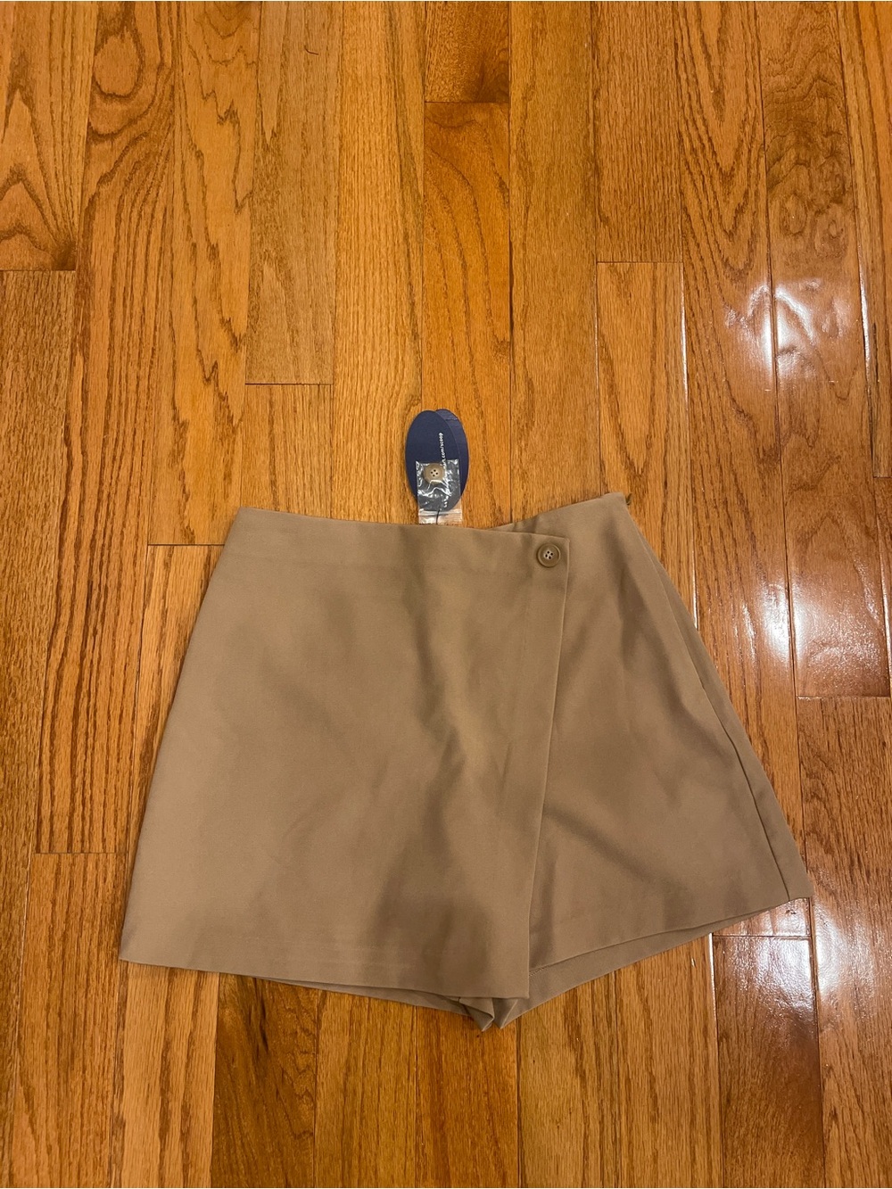 Scoop Asymmetrical Tan Skirt Skort Size 4 NWT